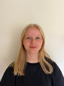 Dr. Tine Hoste
